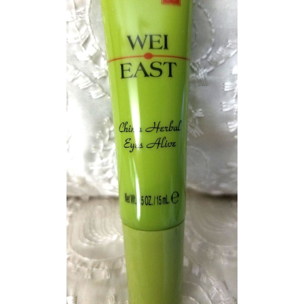 Wei East China Herbal Eyes Alive 0.5 oz.